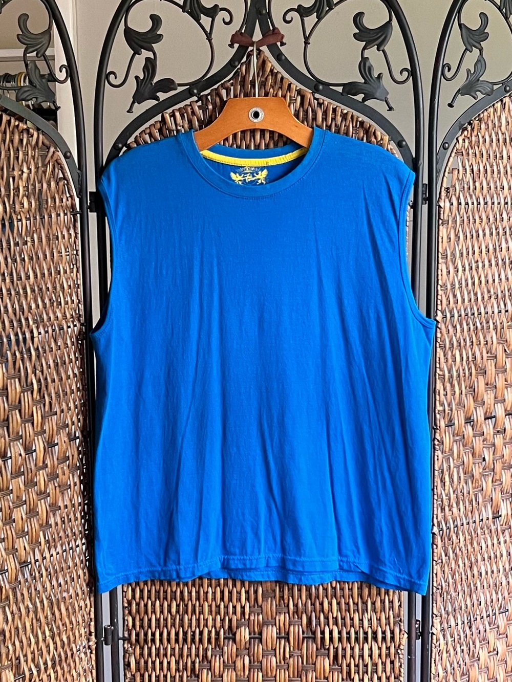 L 7Souls Sleeveless Blue Cotton Shirt